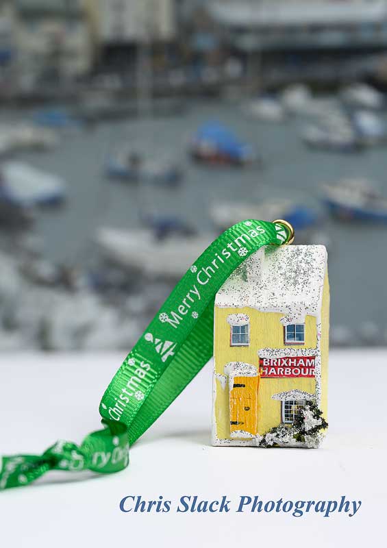 Handmade pastel yellow Brixham Christmas cottage to hang on your tree or make your own little street! Cott 1